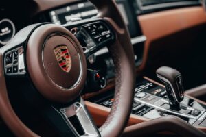 como dirigir carros automáticos