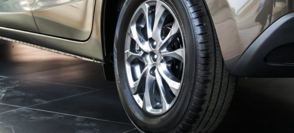 Pneus 175 70 R13 Continental: Desempenho e Confiabilidade