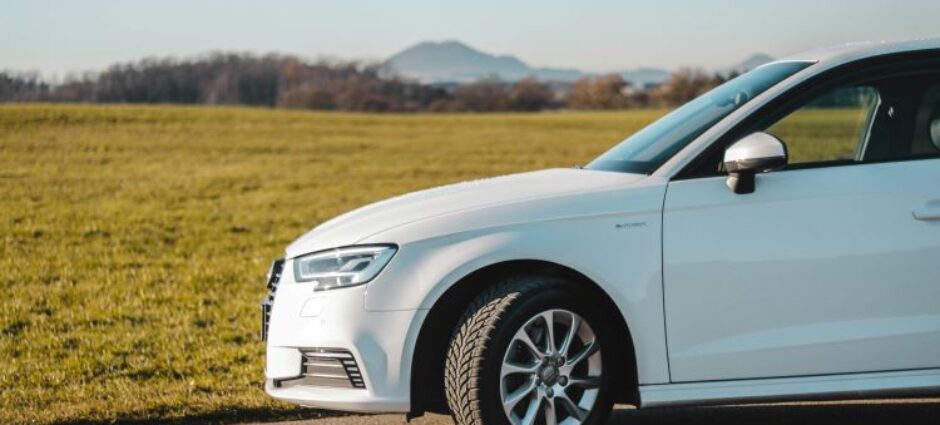 Qual o preço médio de um pneu 175/70 R14 no Rio de Janeiro?