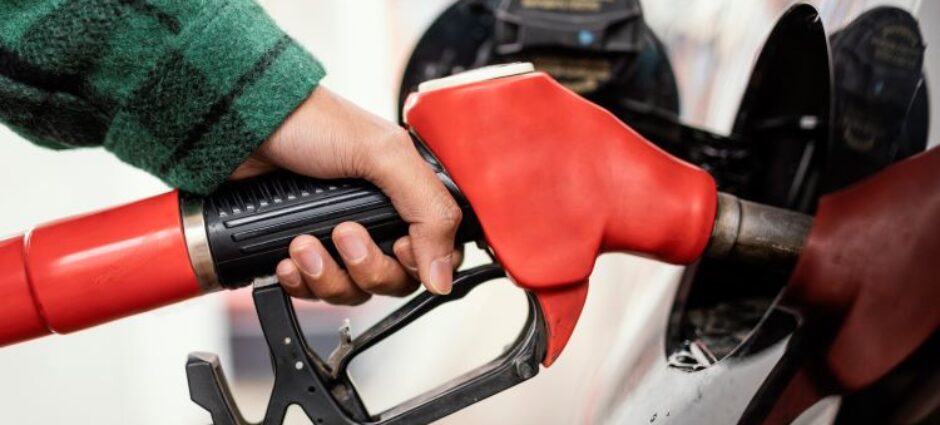 Formas de economizar combustível do seu carro