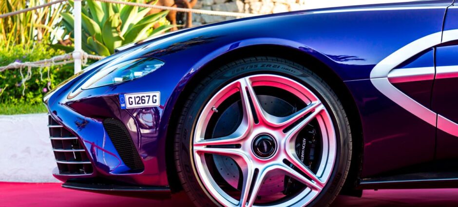 Quais são as 4 funções de um pneu? 