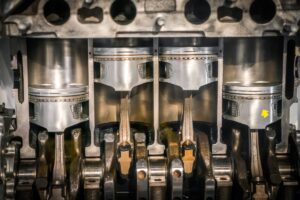 Folgas excessivas no pistão: quando o silêncio do motor engana.