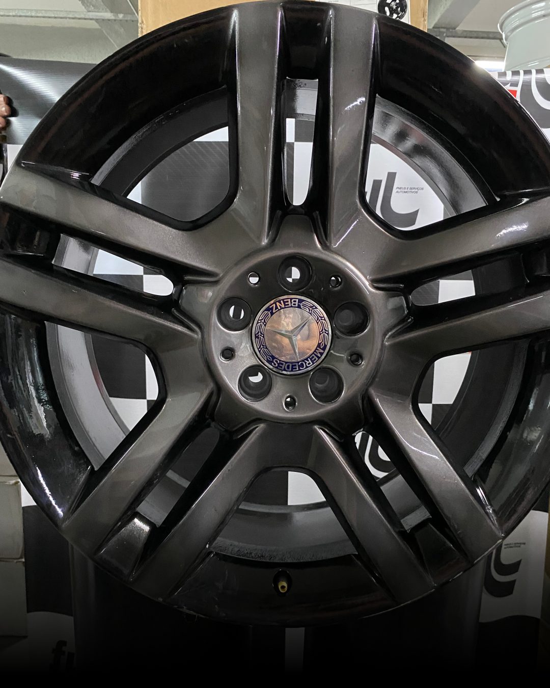 Jogo de Rodas Aro 20 Mercedes GLE Original