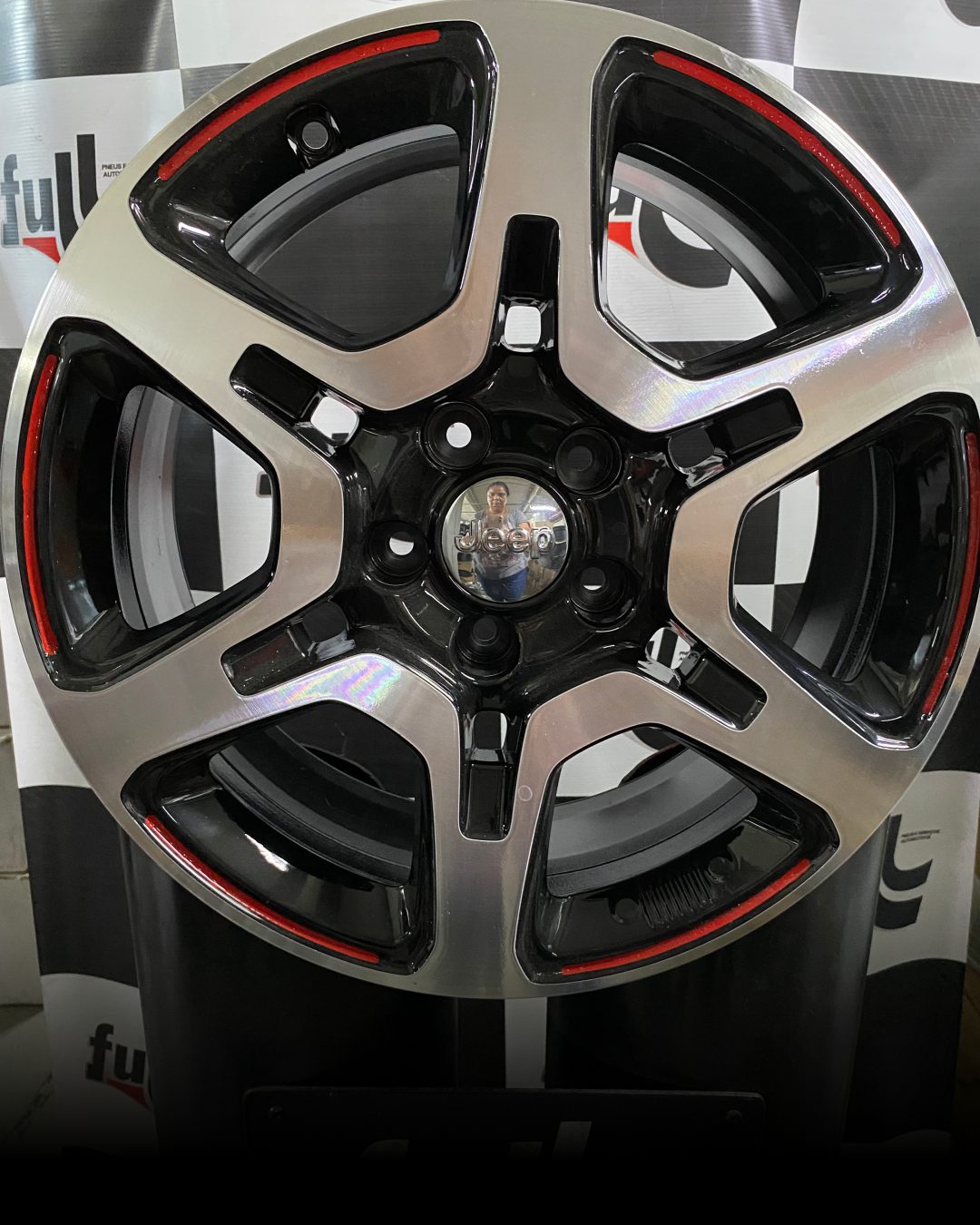 Jogo de Rodas Aro 17 Jeep Renegade Mopar