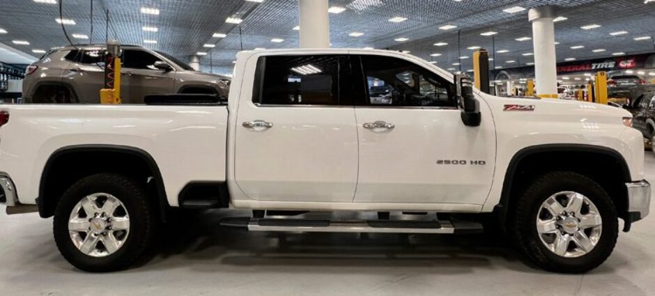 Barulho ao virar o volante? Pode ser a caixa de direção