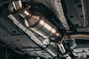 Andar sem catalisador aumenta o consumo de combustível?