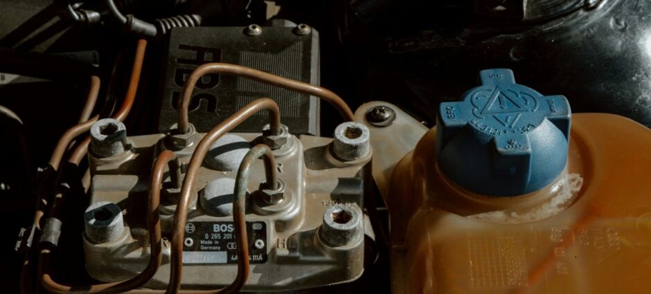 Fique atento à troca de fluidos do seu carro