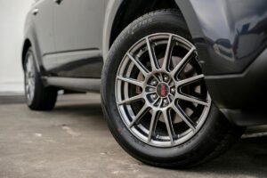 Os melhores pneus 195/65 R15 para o seu carro
