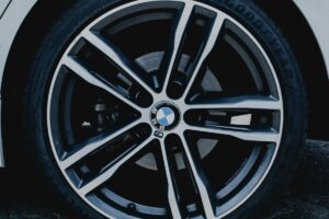 Pneu 185/65 R14: O Melhor Preço é Aqui na Full Pneus!