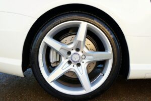 Pneu 195/55 R16